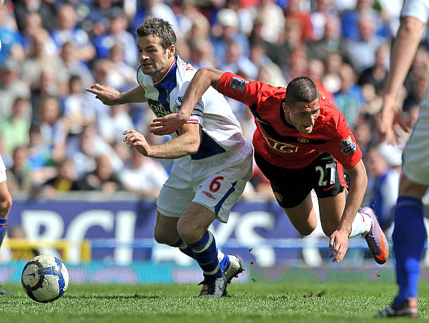 英镑的转会 英镑的转会