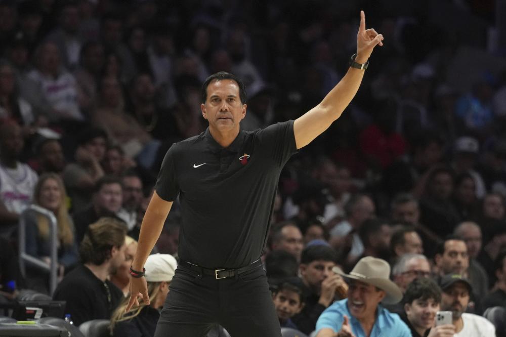 中表现稳健 中表现稳健