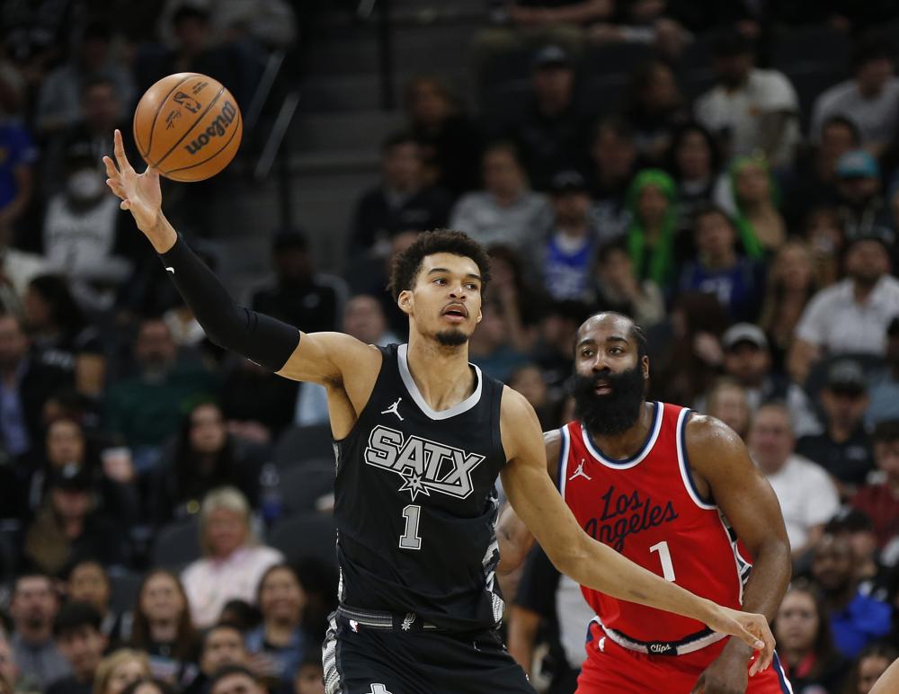 禁区内得球 禁区内得球